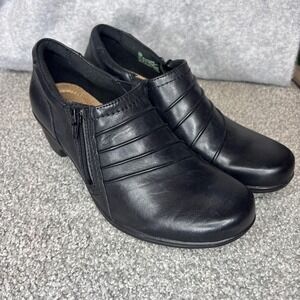 Michel Meynard Leather Ankle Booties Womens 9.5 Black Pleated Zip Low Heel